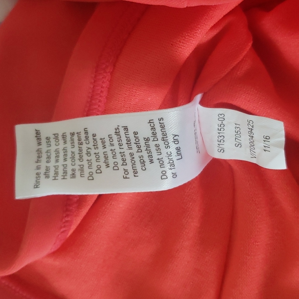 Athleta tankini swim top - Picture 8 of 8